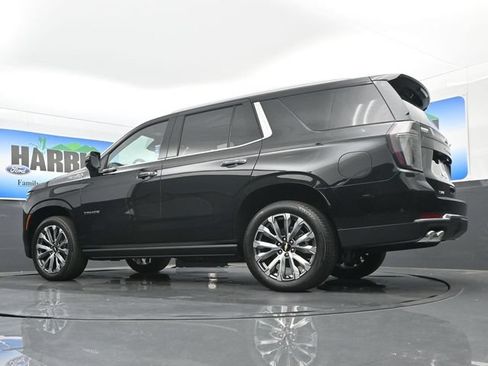New 2026 Chevrolet Tahoe High Country AWD/4WD image 20