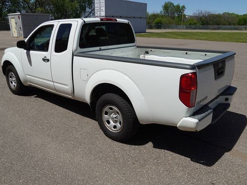 Used 2017 Nissan Frontier S RWD image 6