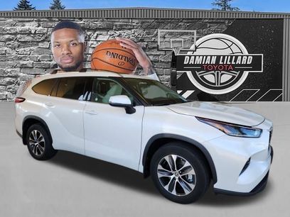 Certified 2021 Toyota Highlander XLE