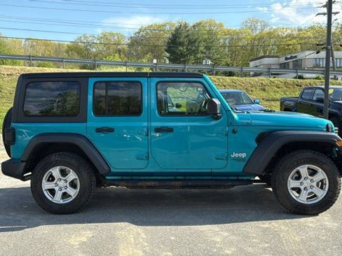 Used 2019 Jeep Wrangler Unlimited Sport S AWD/4WD image 7