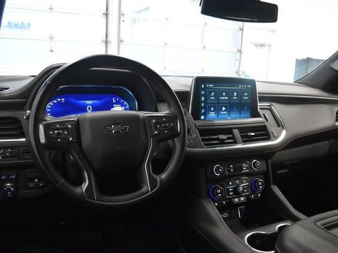 Used 2023 Chevrolet Suburban RST w/ Luxury Package AWD/4WD image 23