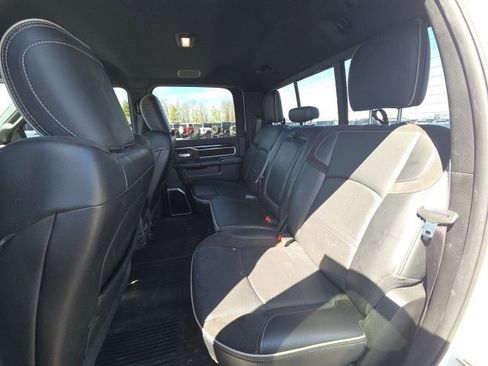 Used 2021 RAM 2500 Laramie w/ Night Edition image 15