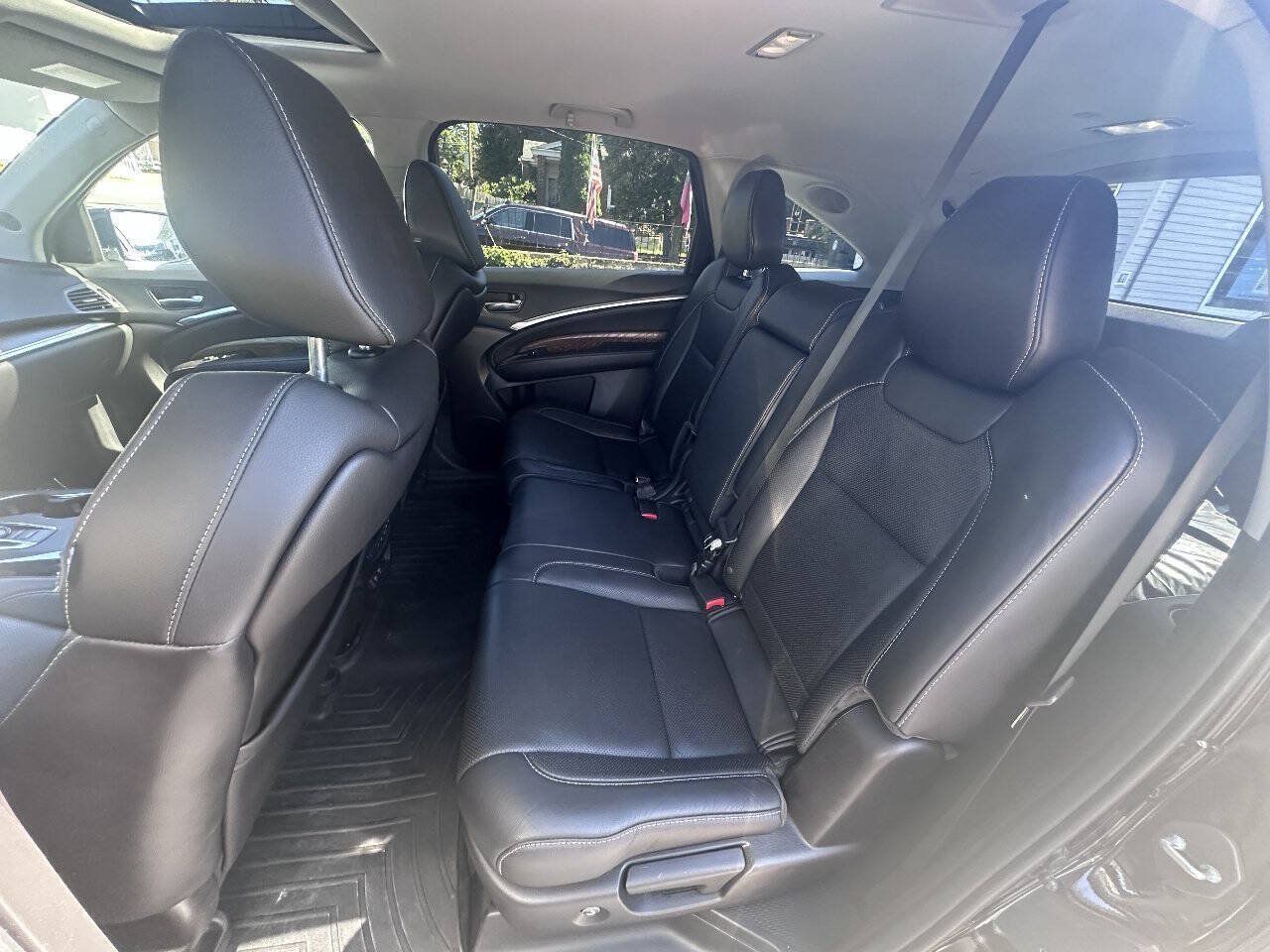 Used 2020 Acura MDX w/ Technology Package AWD/4WD image 15