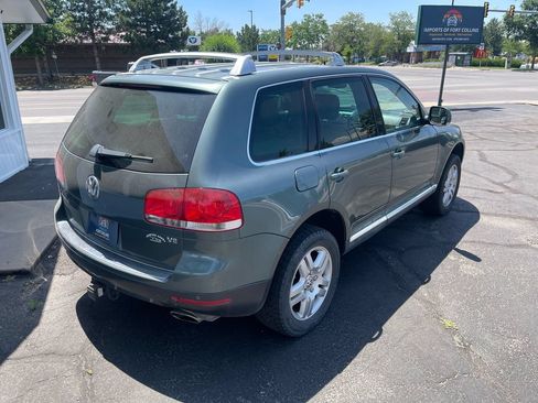 Used 2004 Volkswagen Touareg V8 AWD/4WD image 3