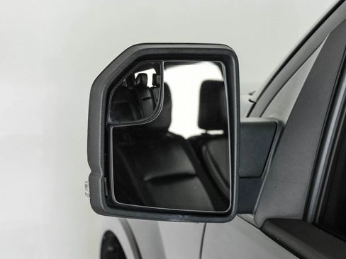 Used 2017 Ford F150 Lariat RWD image 33