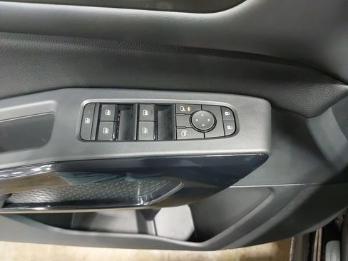 New 2026 Nissan Pathfinder SV AWD/4WD image 30