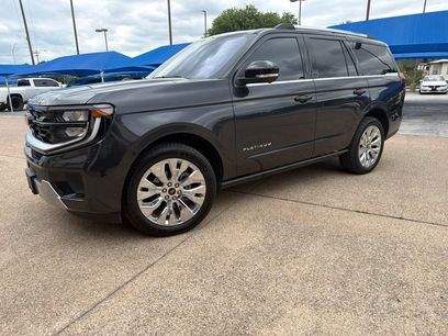 Used 2025 Ford Expedition Platinum w/ Driver's Package
