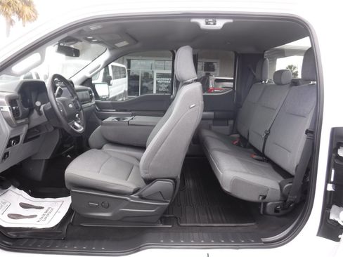 Used 2024 Ford F150 XLT w/ FX4 Off-Road Package AWD/4WD image 11