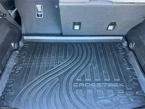 Used 2024 Subaru Crosstrek 2.0i Premium image 16