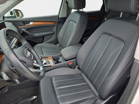 Used 2023 Audi Q5 2.0T Premium Plus AWD/4WD image 18