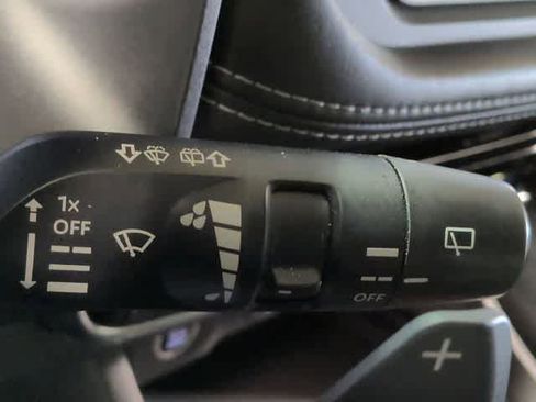 Used 2021 Nissan Rogue SV FWD image 27