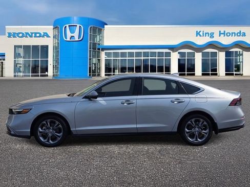Used 2024 Honda Accord EX image 9
