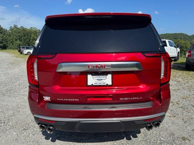 Used 2024 GMC Yukon XL Denali AWD/4WD image 8