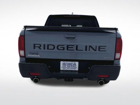 Used 2024 Honda Ridgeline Sport image 7