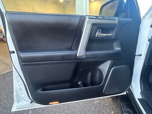 Used 2019 Toyota 4Runner SR5 image 35