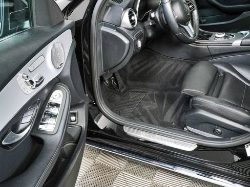 Used 2021 Mercedes-Benz C 300 Sedan w/ Premium Package image 8