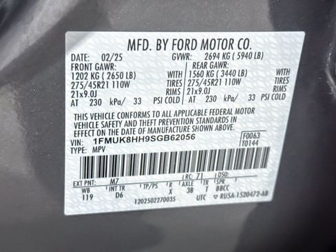 Used 2025 Ford Explorer Platinum w/ LUX Leather Package AWD/4WD image 26