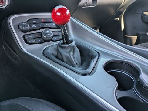 Used 2022 Dodge Challenger R/T Scat Pack w/ Dynamics Package image 23