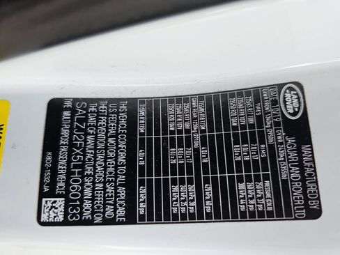 Used 2020 Land Rover Range Rover Evoque S AWD/4WD image 43