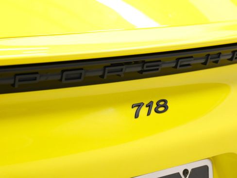 Used 2019 Porsche 718 Boxster GTS RWD image 65