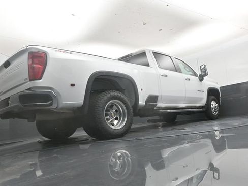Used 2025 Chevrolet Silverado 3500 LTZ w/ LTZ Plus Package AWD/4WD image 41