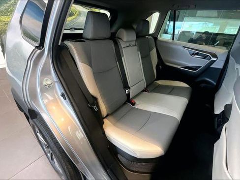 Used 2023 Toyota RAV4 Limited AWD/4WD image 21