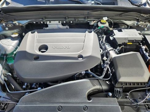 New 2026 Volvo XC40 B5 Plus w/ Protection Package Premier image 20