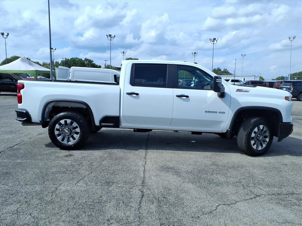 New 2026 Chevrolet Silverado 2500 Custom w/ Custom Value Package AWD/4WD image 3