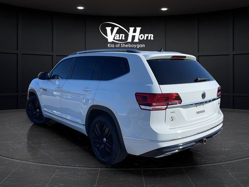 Used 2018 Volkswagen Atlas SEL w/ R-Line Package AWD/4WD image 5