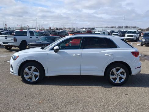 Used 2022 Audi Q3 2.0T Premium w/ Convenience Package image 11