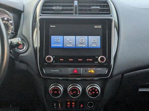 Used 2024 Mitsubishi Outlander Sport SE image 14