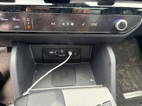 Used 2026 Kia Sportage X-Line w/ X-Line Technology Package AWD/4WD image 24