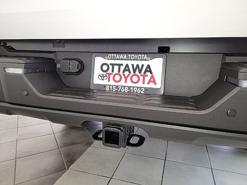 New 2026 Toyota Tundra SR5 w/ SR5 Convenience Package image 15