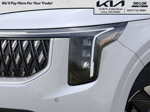 New 2026 Kia Carnival LXS FWD image 10
