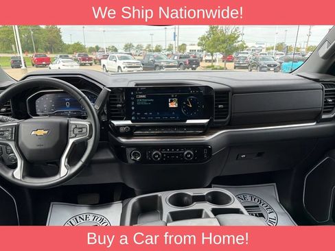 Used 2024 Chevrolet Silverado 1500 LT AWD/4WD image 21