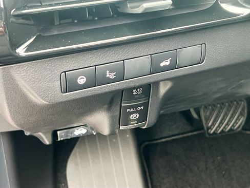New 2026 Nissan Murano Platinum AWD/4WD image 10