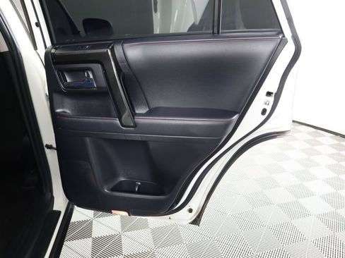 Used 2021 Toyota 4Runner TRD Off-Road image 28