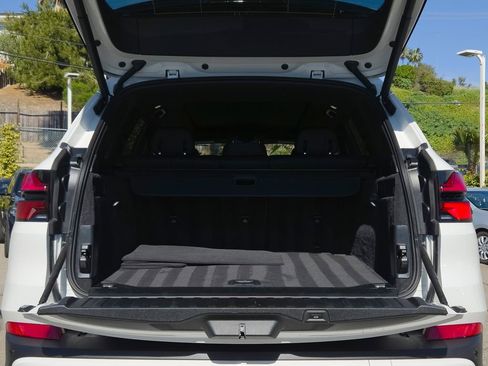 Used 2026 BMW X5 sDrive40i w/ Premium Package image 21