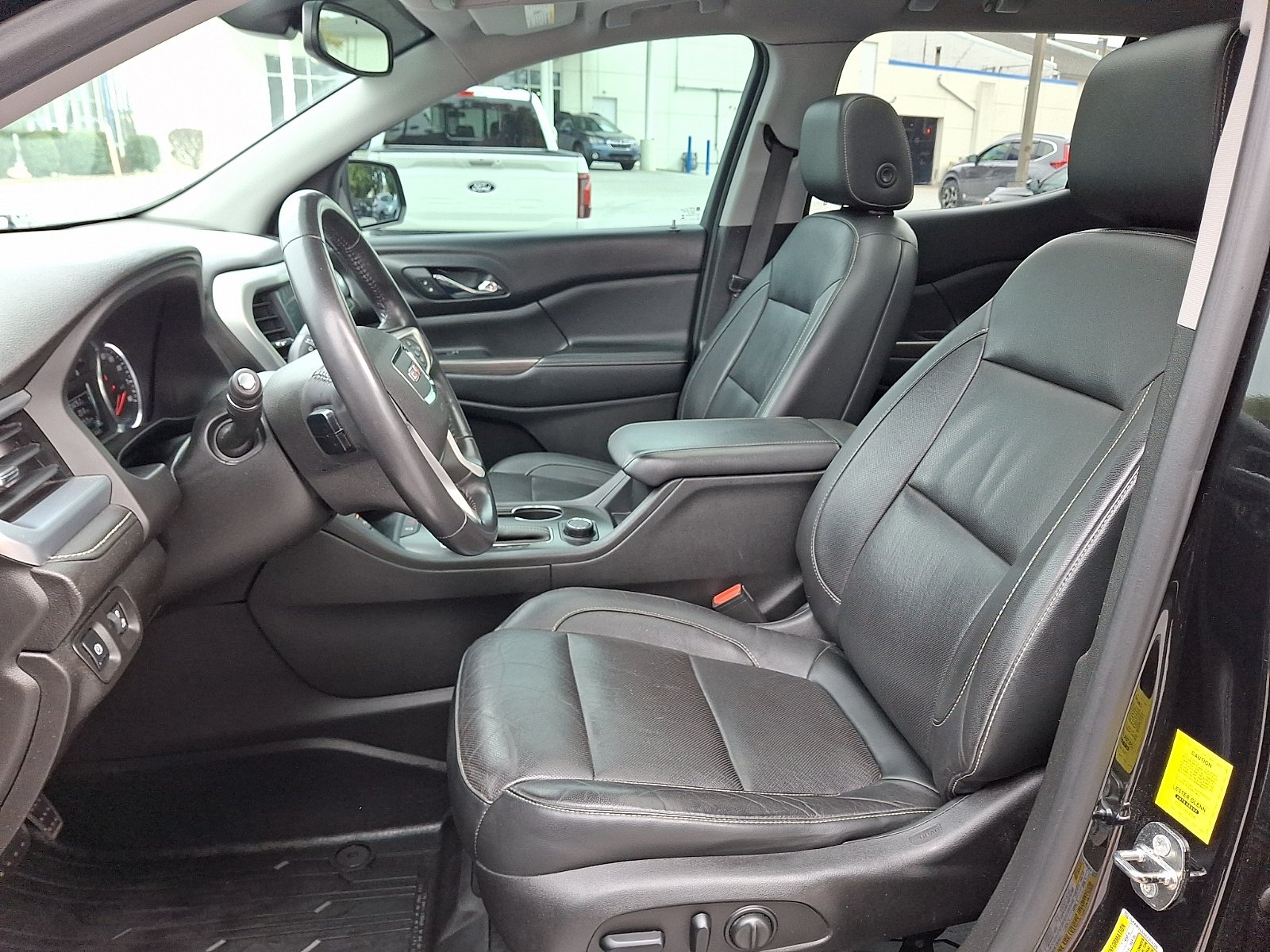 Used 2017 GMC Acadia SLT w/ LPO, Floor Liner Package AWD/4WD image 14