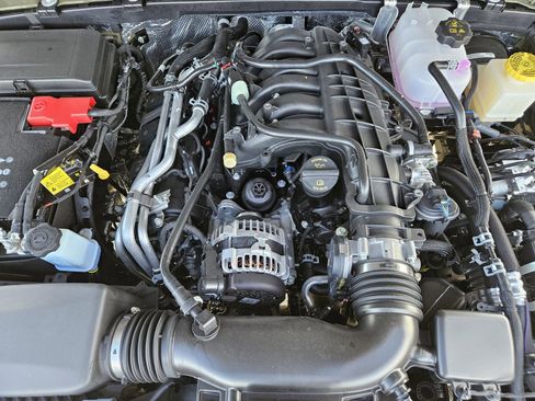 New 2026 Jeep Gladiator Sport AWD/4WD image 28