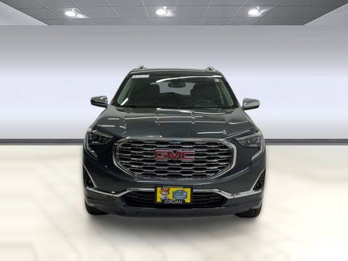 Used 2018 GMC Terrain Denali w/ Advanced Safety Package AWD/4WD image 5