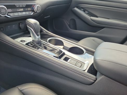 Used 2023 Nissan Altima 2.5 SL FWD image 29