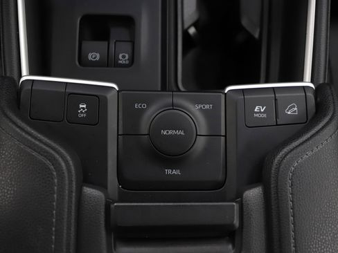 Used 2024 Toyota Grand Highlander Limited image 28