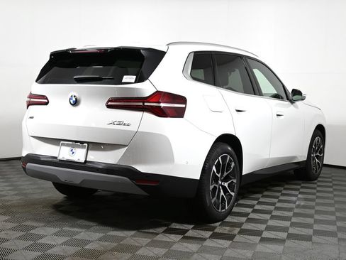 Used 2026 BMW X3 xDrive30i w/ Convenience Package AWD/4WD image 7