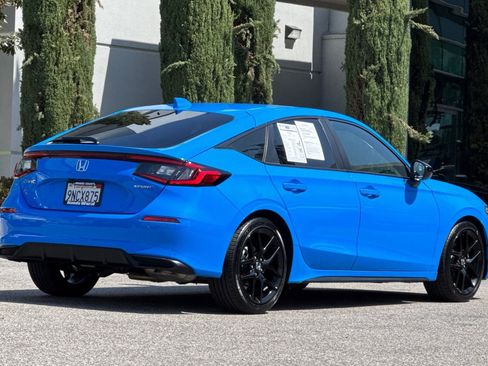 Used 2024 Honda Civic Sport image 4