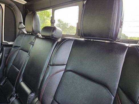 Used 2020 Jeep Gladiator Rubicon AWD/4WD image 28