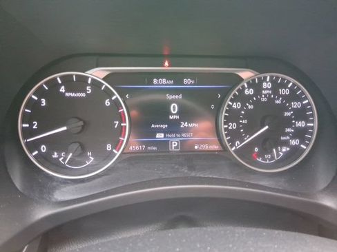 Used 2025 Nissan Sentra SV FWD image 18