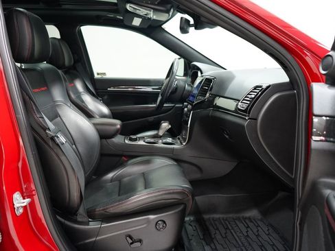 Used 2019 Jeep Grand Cherokee Trailhawk w/ Trailhawk Luxury Group image 36