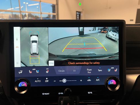 Used 2026 Lexus GX 550 image 18