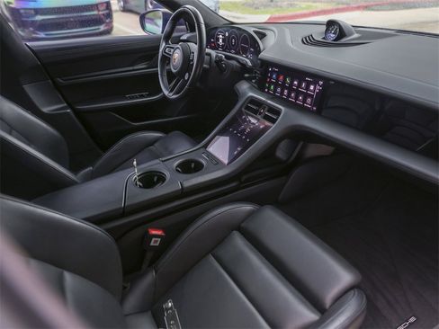 Certified 2020 Porsche Taycan Turbo image 34